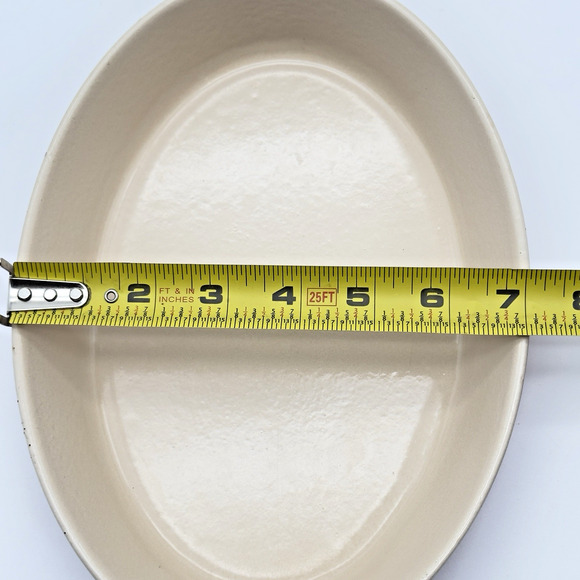 Le Creuset Red Au Gratin Casserole Dish #24 11" x 7"x 2" - Picture 7 of 9